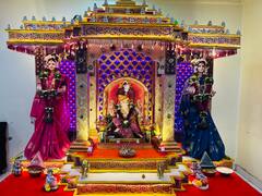 Gauri Aras Competition 2022 : गौरी पूजनाचा दिवस मोठ्या उत्साहात साजरा