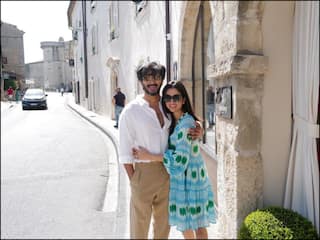 Dulquer Salmaan Wishes Wife: पत्नी को बर्थडे विश करते हुए सलमान ने कहा- मैं बूढ़ा हो रहा हूं, लेकिन आप अभी भी...