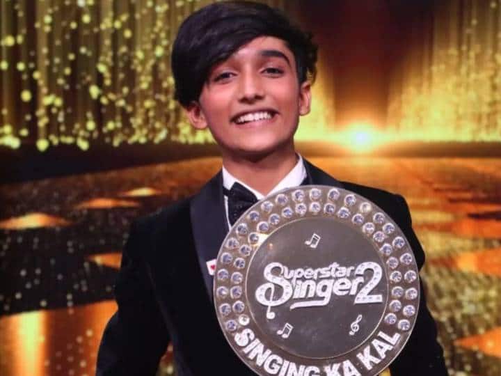Superstar Singer 2 Winner 14 year old mohammad faiz won trophy and prize money Superstar Singer 2 Winner: 14 साल के मोहम्मद फैज ने जीती ट्रॉफी, विनर और फर्स्ट रनर-अप को मिली इतनी मोटी रकम