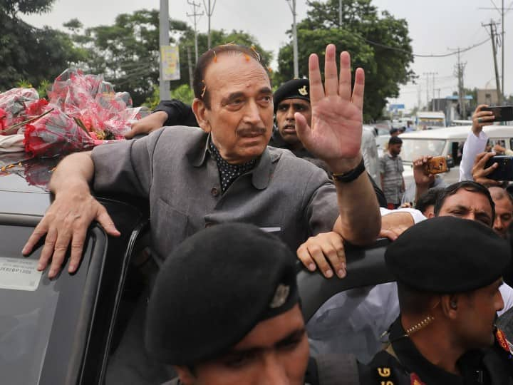 Article 370 Verdict Reactions Ghulam Nabi Azad SC Upholding Article 370 Abrogation People Of J&K Not Happy 'People Of J&K Not Happy': Ghulam Nabi Azad On SC Upholding Article 370 Abrogation