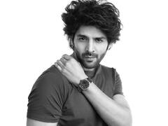 'भूल भुलैया 2' के बाद चमकी कार्तिक आर्यन की किस्मत, हाथ लगीं कई बड़ी फिल्में