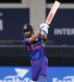 IND vs PAK: কাজে এল না বিরাটের দুরন্ত অর্ধশতরান, রিজওয়ানের ব্যাটে ভর করে জয় পাকিস্তানের