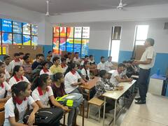 In Photos: जोधपुर के ये शिक्षक सरकारी स्कूल के बच्चों को मुफ्त में देते हैं ट्यूशन, तीन घंटे लेते हैं क्लास