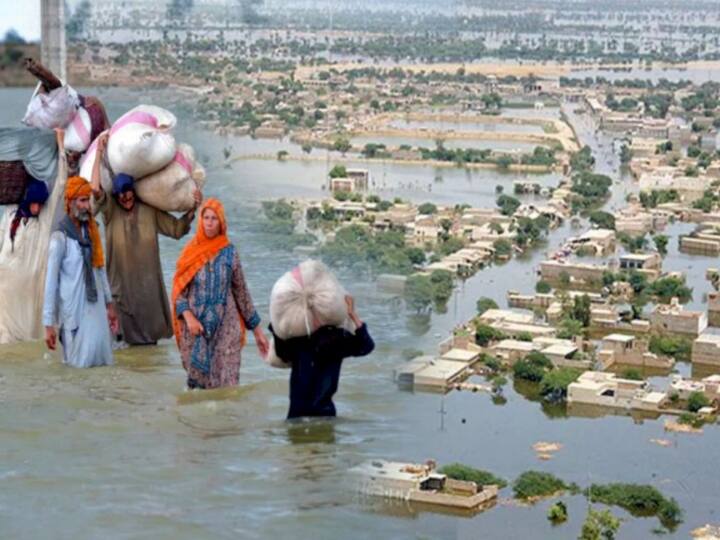 paskitan floods 1300 People died risk of infection 12 billion dollar economic loss Pakistan Floods: पाकिस्तान में बाढ़ से हाहाकार, 1300 की मौत, संक्रमण फैलने का खतरा, 12.5 अरब डॉलर का नुकसान