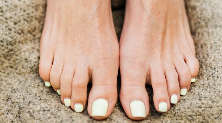 Beauty Tips: Get rid of foot tanning with rice solution, you will look more beautiful Beauty Tips : ਚੌਲਾਂ ਦੇ ਘੋਲ ਨਾਲ ਦੂਰ ਕਰੋ ਪੈਰਾਂ ਦੀ ਟੈਨਿੰਗ, ਤੁਸੀਂ ਦਿਖਾਈ ਦਿਓਗੇ ਹੋਰ ਵੀ ਸੁੰਦਰ 