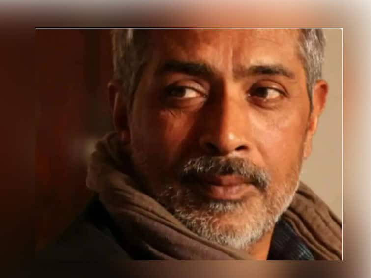 akash jha slams bollywood filmmaker says people are making bakwas Prakash Jha :  बॉलिवूड चित्रपट निर्मात्यांवर संतापले प्रकाश झा; म्हणाले, 'कथा नसेल तर चित्रपटांची निर्मिती करु नका'