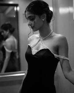 Anaswara Rajan: அன்பே அன்பே கொல்லாதே... அணஸ்வராவின் க்யூட் க்ளிக்ஸ்!