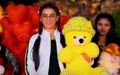 किसे बाबू शोना कहकर बुला रही हैं अक्षरा, 2 चोटी बनाकर स्कूल गर्ल सी दिखीं एक्ट्रेस