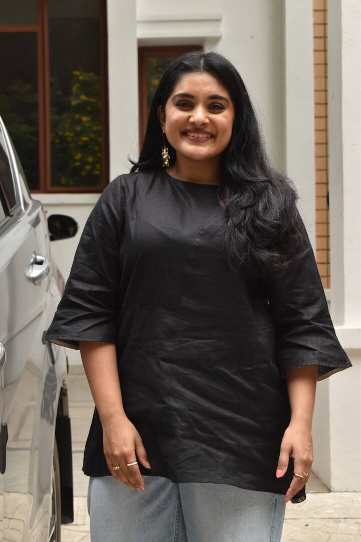 శాకిని-డాకిని సినిమాకు సుధీర్ వర్మ దర్శకత్వం వహిస్తున్నాడు.