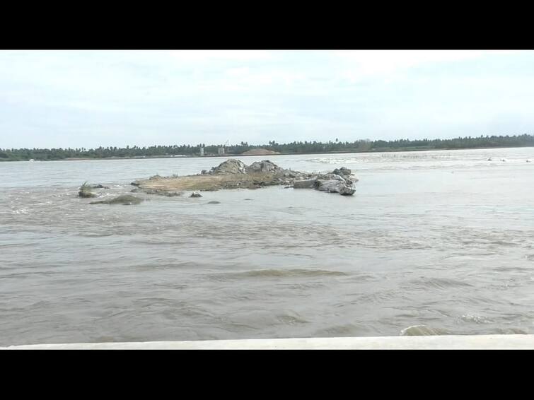 karur mayanur dam water flow decreased TNN மாயனூர் கதவணைக்கு தண்ணீர் வரத்து 51 ஆயிரம் கன அடியாக சரிவு