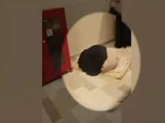 लखनऊ के लुलु मॉल में फिर पढ़ी गई नमाज़, वीडियो हुआ वायरल