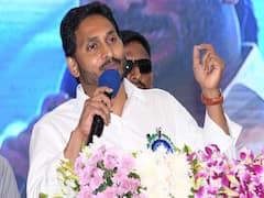 CM Jagan On Teachers Day : పెద్ద చదువులకు పేదరికం అడ్డురాకూడదనే సంస్కరణలు, టీచర్స్ ను ఇబ్బంది పెట్టాలని కాదు- సీఎం జగన్
