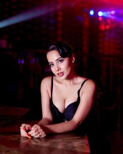 Urfi Javed: ઉર્ફી જાવેદનો બ્લેક ડ્રેસમાં હોટ અંદાજ, ચાહકો પણ બોલ્ડ અંદાજ જોઈ દંગ