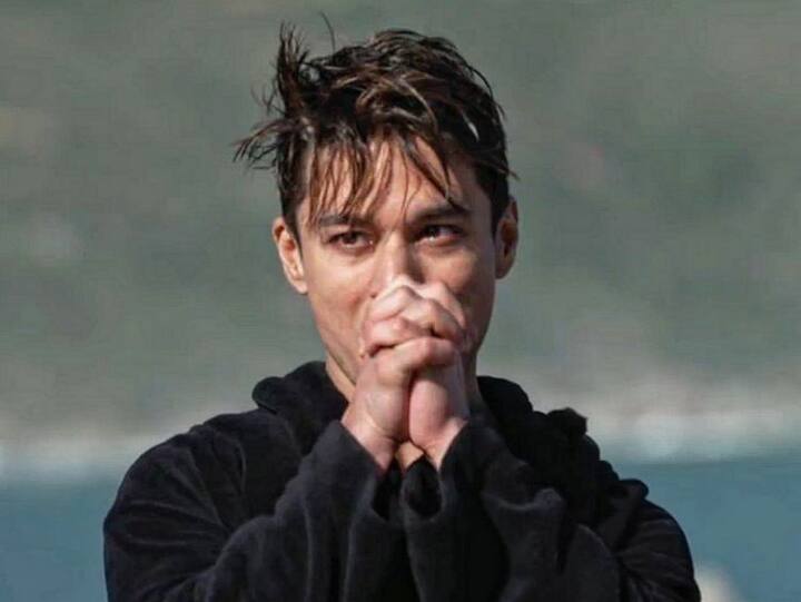 Khatron Ke Khiladi 12: दूसरी बार शो से बाहर हुए प्रतीक सहजपाल, इस कंटेस्टेंट की दोबारा नहीं हो पाई एंट्री Khatron Ke Khiladi 12 Pratik Sehajpal eliminated from rohit shetty show sriti jha missed the second chance Khatron Ke Khiladi 12: दूसरी बार शो से बाहर हुए प्रतीक सहजपाल, इस कंटेस्टेंट की दोबारा नहीं हो पाई एंट्री