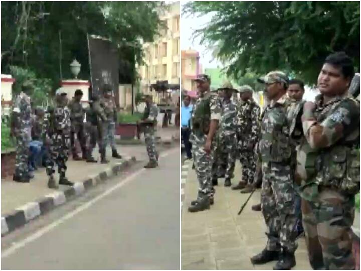 Jharkhand after the bandh was called in Dumka heavy force deployment in the city as body of the minor was found hanging in the tree Jharkhand News: दुमका में बंद बुलाए जाने के बाद शहर में भारी फोर्स की तैनाती, पेड़ लटकता मिला था नाबालिग का शव