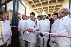 CM KCR Nizamabad Tour: నిజామాబాద్ లో సీఎం కేసీఆర్ పర్యటన, పార్టీ ఆఫీస్, కలెక్టరేట్ ప్రారంభం!