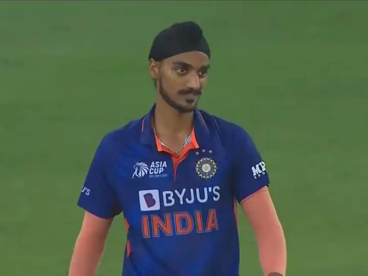 Arshdeep Singh Career: अर्शदीप सिंह का इंटरनेशनल क्रिकेट में कैसा रहा है रिकॉर्ड? जानिए सबकुछ यहां Arshdeep Singh Career: How has Arshdeep Singh's record in international cricket, know everything Arshdeep Singh Career: अर्शदीप सिंह का इंटरनेशनल क्रिकेट में कैसा रहा है रिकॉर्ड? जानिए सबकुछ यहां