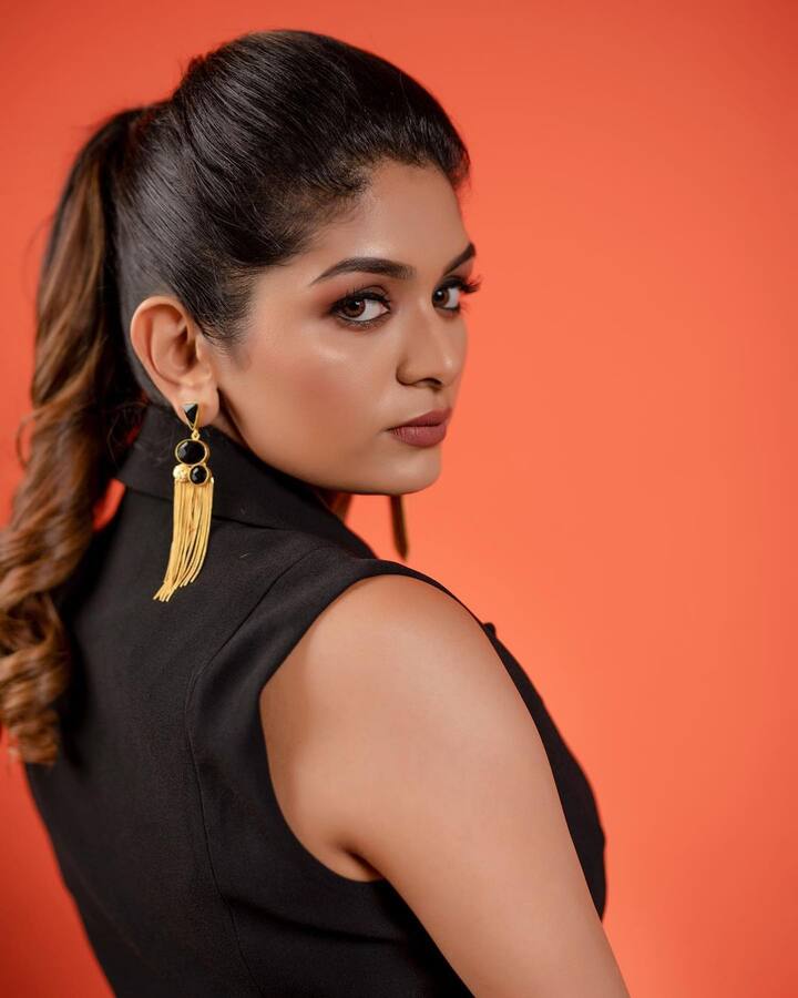 பச்சரிசி போட்ட பொங்கப்பானை ஒலையா..