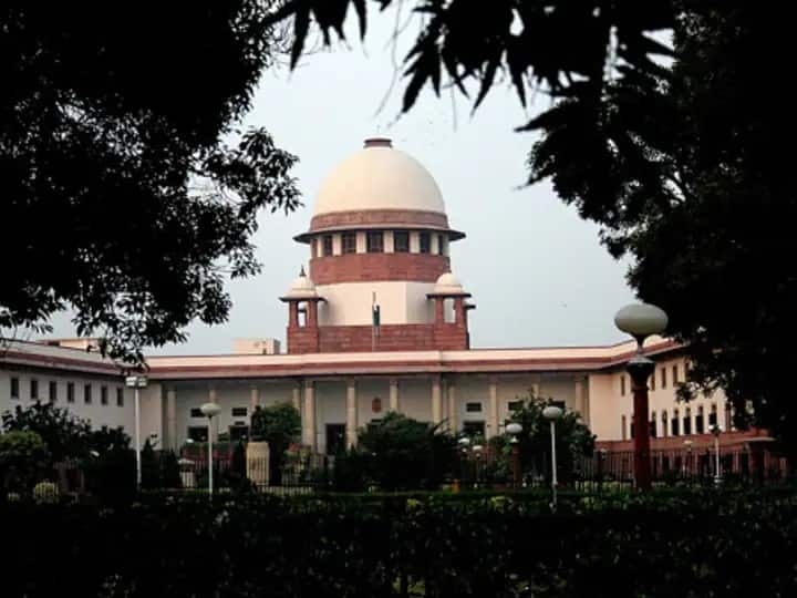 Supreme Court To Hear Batch Of Pleas Challenging Constitutionality Of Citizenship Amendment Act Today Supreme Court To Hear Batch Of Pleas Challenging Constitutionality Of Citizenship Amendment Act Today