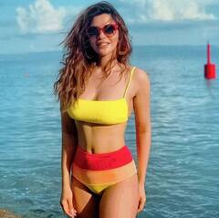 Shama Sikander Pics:શમા સિકન્દરની બિકિની તસવીરોએ લગાવી આગ, જુઓ એક્ટ્રેસનો હોટ અંદાજ