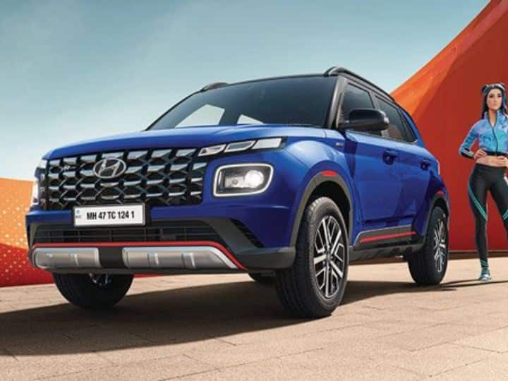 Hyundai i20 N-Line हॅचबॅक ही कंपनीची पहिली N-Line कार होती. ग्राहक 21,000 रुपयांच्या टोकन रक्कमसह ही कार बुक करू शकतात.