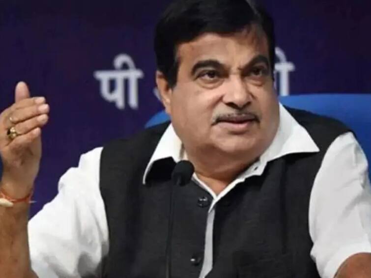 Seat Belt Alarm System To Be Made Mandatory For Automakers, Says Nitin Gadkari Nitin Gadkari: సైరస్ మిస్త్రీ ప్రమాదంతో అలెర్ట్ అయిన కేంద్రం - ఇక నుంచి అన్ని వాహనాలకు అది తప్పనిసరి