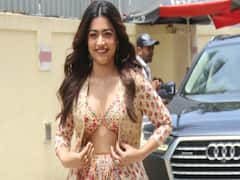 Rashmika mandanna: క్యూట్ లుక్స్ తో ఆకట్టుకుంటున్న కన్నడ సోయగం