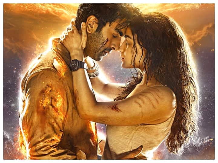 'Brahmastra': Ranbir Kapoor, Alia Bhatt Starrer Sells Over 1 Lakh Tickets In Advance Booking At PVR 'Brahmastra': Ranbir Kapoor, Alia Bhatt Starrer Sells Over 1 Lakh Tickets In Advance Booking At PVR