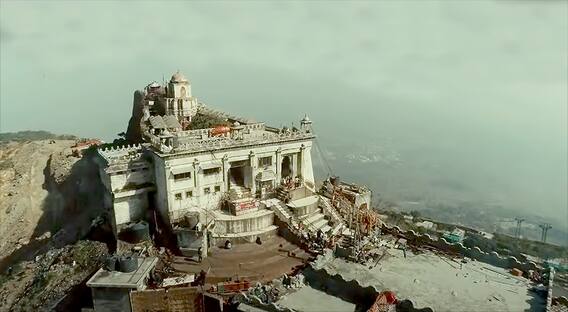 Chaitra Navratri Specialभगवान श्रीराम के युग में स्थापित वो मंदिर जहां गिरा था माता सती के शरीर का हिस्सा, नवरात्रि में करें यहां दर्शन