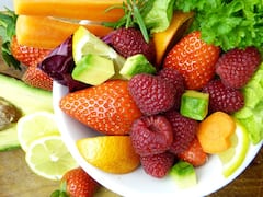 Cholesterol Control Fruits : கொலஸ்ட்ராலை குறைக்கும் 5 பழங்கள் இவைதான்.. இதய ஆரோக்கியம் முக்கியம் மக்களே..