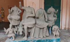 Durga Puja 2022: স্বপ্নাদেশে মূর্তি স্থাপন, মহিষাসুরমর্দিনী নয়, দাস পরিবারে দেড়শো বছর ধরে চলছে হরগৌরীর আরাধনা