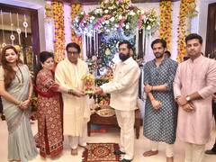 Raj Thackeray : राज ठाकरे 'वर्षा'वर, मुख्यमंत्री शिंदेंच्या घरी घेतलं बाप्पाचे दर्शन