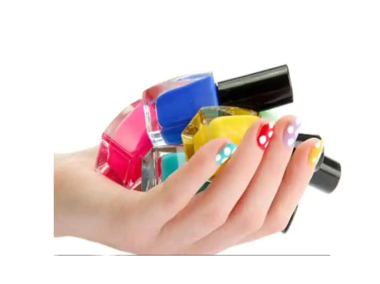 beauty-tips-remove-nail-paint-without-remover-nail-paint-remover