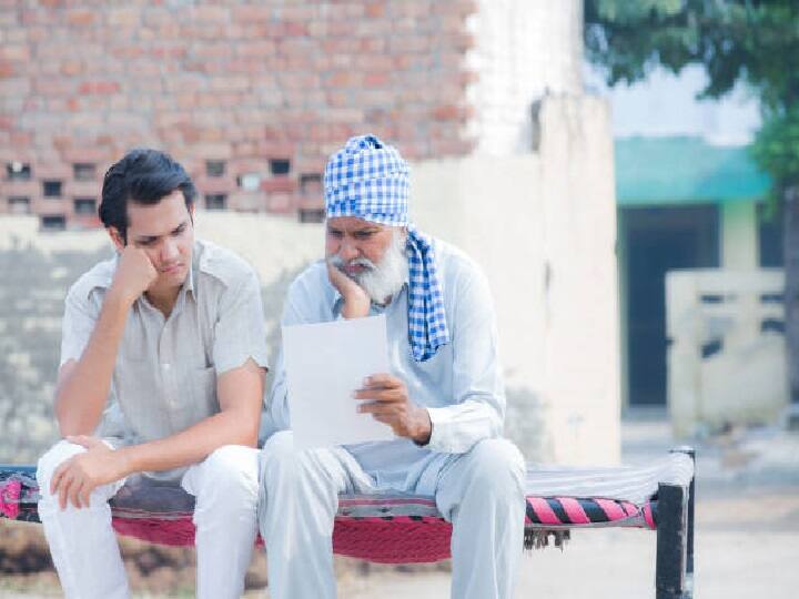 PM Kisan News:  Bank accounts freezed these farmers check your name in list or not PM Kisan News:  પૈસા પરત નહીં કરવા પર આટલા ખેડૂતોના બેંક ખાતા થઈ ગયા સીઝ, હવે વસૂલાતની સાથે થશે કાર્યવાહી