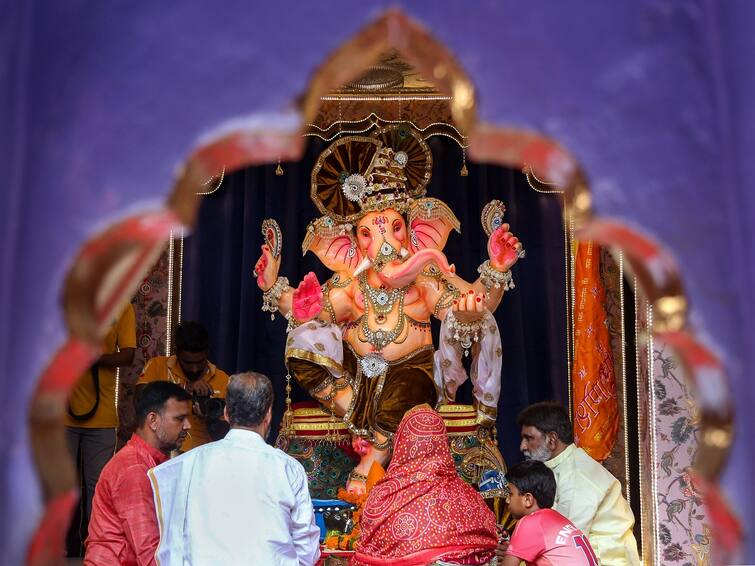 Ganesh Mahotsav 2022: By worshiping Ganapati these planets can become auspicious check in details Ganesh Mahotsav 2022 :  ગણપતિની પૂજાથી આ ગ્રહો બની શકે છે શુભ, ચમકવા લાગે છે ભાગ્ય