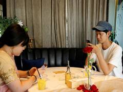 ఐడియా అదుర్స్, ఏ పని చేయకుండా గంటకు రూ.5 వేలు సంపాదిస్తున్న యువకుడు, ఎలాగంటే..