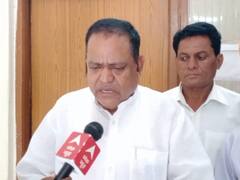 अशोक गहलोत राष्ट्रीय अध्यक्ष और सचिन पायलट बनें CM, कांग्रेस के इस विधायक ने की मांग