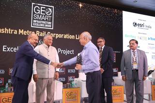Nagpur Metro : नागपूर मेट्रोला जिओ स्पॅशियल वर्ल्ड तर्फे 'एक्सलंस मेट्रो प्रकल्प अवॉर्ड'