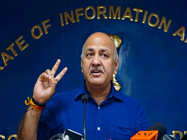 Manish sisodia Delhi Excise Policy case CBI ED clean chit AAP govt delhi Saurabh Bhardwaj Arvind Kejriwal Delhi Excise Policy Case: After CBI, ED Has Also Given Clean Chit To Sisodia, Claims AAP