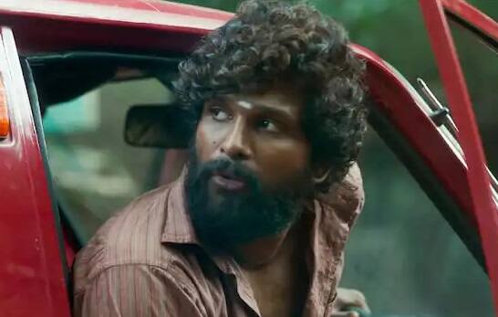 રશ્મિકાએ કહ્યું, મને લાગ્યું કે તે દ્રશ્ય વિશે વિચારી રહ્યા હશે. પછી હું તેમની પાસે ગઇ અને કહ્યું, 'હાય સર, હું રશ્મિકા છું અને હું તમારી દીકરીનો રોલ કરીશ'.