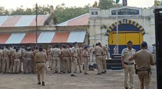 Nagpur Central Jail : डोंगर पोखरुन, उंदीर काढला, तब्बल साडे तीनशे पोलीसांनी टाकलेल्या धाडीत फक्त पाच ग्राम गांजा जप्त
