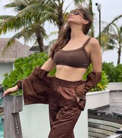 Aamna Sharif ਨੇ Brown Jacket ਦੀ ਜੈਕੇਟ 'ਚ ਕਰਵਾਇਆ ਫੋਟੋਸ਼ੂਟ, ਕਿਲਰ ਪੋਜ਼ 'ਚ ਦੇਖ ਪ੍ਰਸ਼ੰਸਕਾਂ ਨੇ ਕਿਹਾ- ਚਾਕਲੇਟੀ ਆਮਨਾ