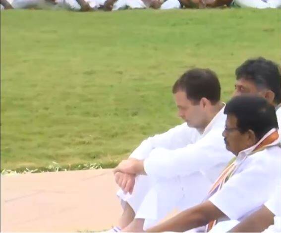 Rahul Gandhi पहली बार श्रीपेरंबदूर के राजीव गांधी मेमोरियल पहुंचे, यहीं हुई थी राजीव गांधी की हत्या