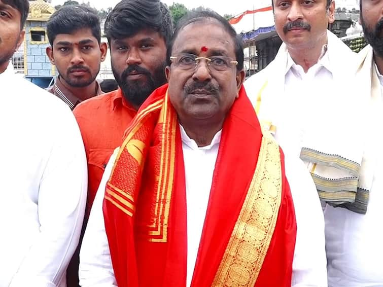 Somu Veerraju visits tirumala venkateshwara swamy makes key comments Somu Veerraju: తిరుమలలో అన్యమత ప్రార్థనలు, మళ్లీ జరగొద్దు - సోము వీర్రాజు సంచలన వ్యాఖ్యలు