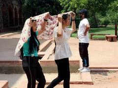 दिल्ली-एनसीआर में उमस भरी गर्मी कुछ दिन और करेगी परेशान, इस दिन से बारिश दिला सकती है राहत