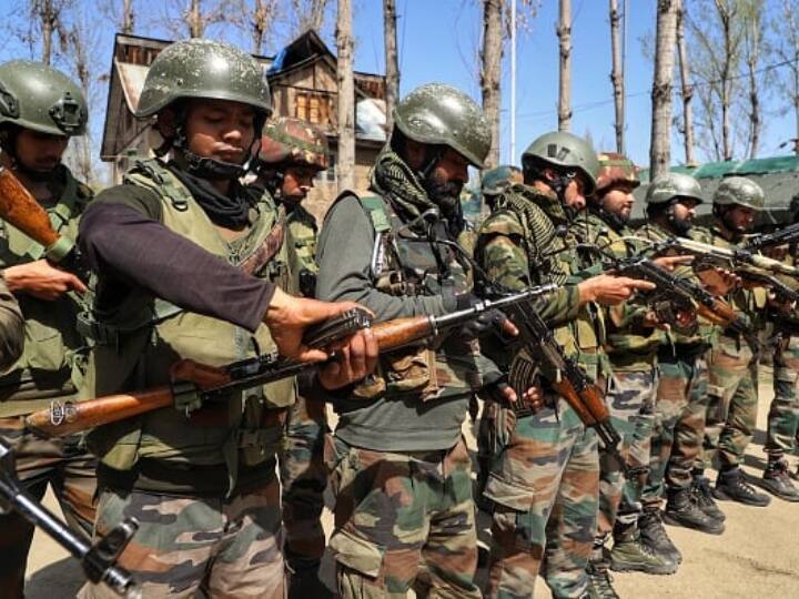 India Army Training in LAC ladakh and Arunachal Pradesh in a view of China Conflict चीन की हरकतों का जवाब देने के लिए सेना की तैयारी, अरुणाचल सेक्टर में जवानों को दी जा रही है स्पेशल ट्रेनिंग