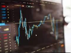 Demat Account: શેરબજારમાં રોકાણકારોનો વધ્યો વિશ્વાસ, દેશમાં પ્રથમ વખત ડીમેટ એકાઉન્ટનો આંકડો 10 કરોડને પાર