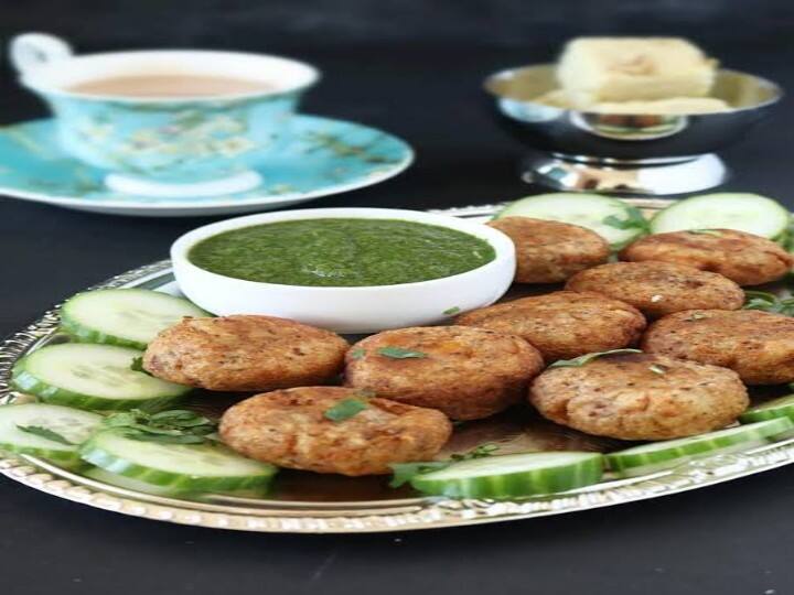 Anant Chaturdashi 2022 healthy food kacche kele ki tikki recipe in hindi Anant Chaturdashi 2022: अनंत चतुर्दशी पर व्रत है तो केले की टिक्की होगी खास, फटाफट नोट करें रेसिपी