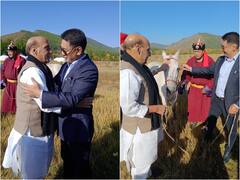 Rajnath Singh Gets Gift: రాజ్‌నాథ్‌ సింగ్‌కు గిఫ్ట్‌గా గుర్రం- ఏం పేరు పెట్టారో తెలుసా?