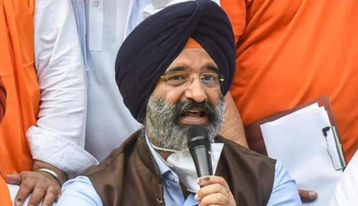 Punjab's  treasury is wasted under AAP Government, no money left to pay salaries to Employees : Manjinder Sirsa AAP ਸਰਕਾਰ ਕਰ ਰਹੀ ਪੰਜਾਬ ਦਾ ਖ਼ਜ਼ਾਨਾ ਬਰਬਾਦ, ਮੁਲਾਜ਼ਮਾਂ ਨੂੰ ਤਨਖ਼ਾਹਾਂ ਦੇਣ ਲਈ ਨਹੀਂ ਬਚਿਆ ਪੈਸਾ : ਸਿਰਸਾ